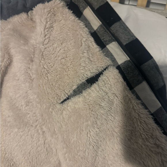 LEVI'S BRAND MENS BLACK & WHITE CHECKERED HOODED FLANNEL JACKET SIZE XL - Picture 6 of 6